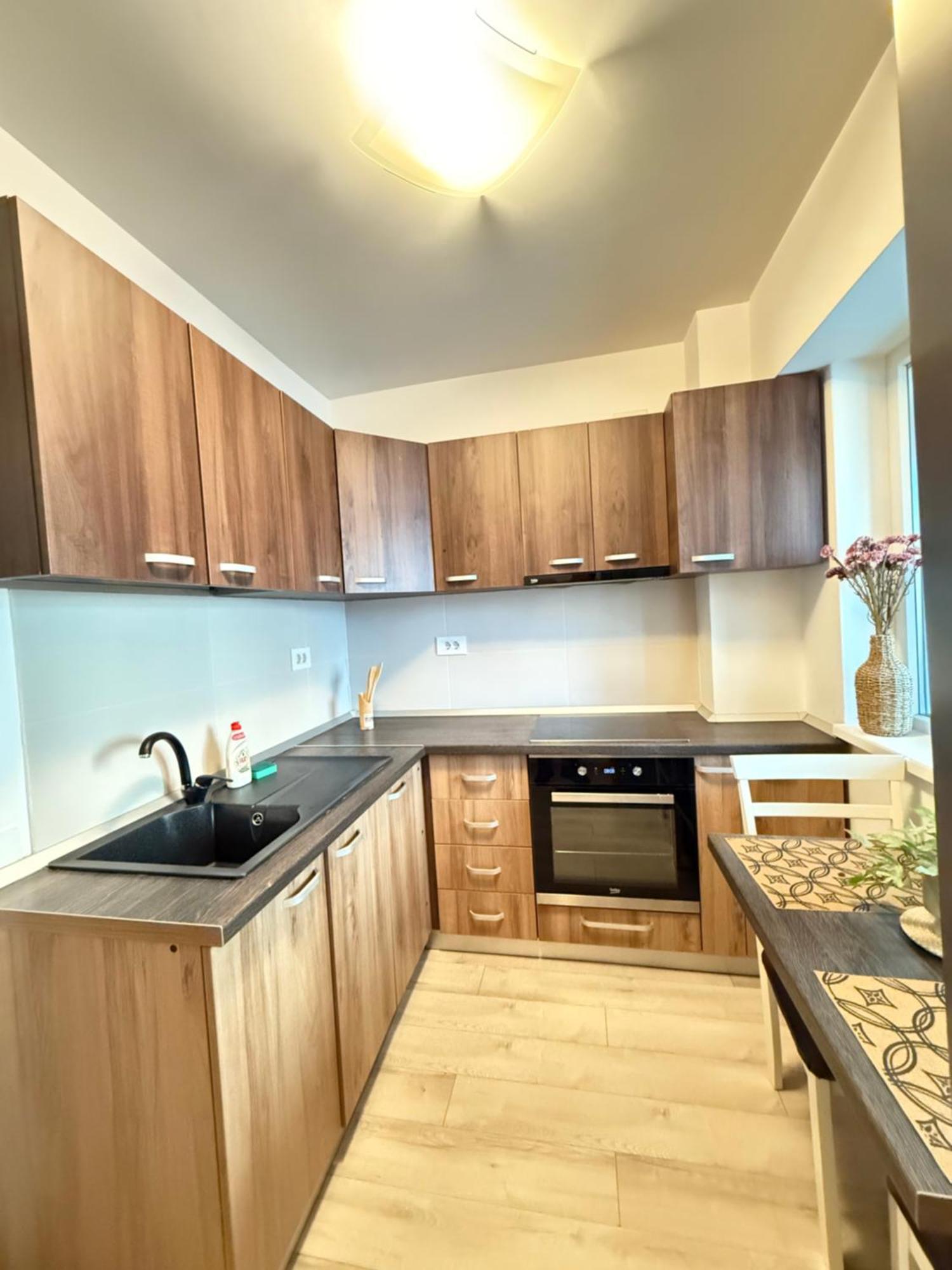 Smart Stay Studio With Free Parking Iasi Extérieur photo
